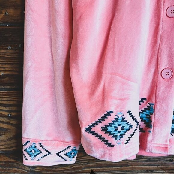 THE KINGMAN BUBBLE LADIES PINK VELVET  LONG SLEEVE SHACKET - Picture 5 of 16